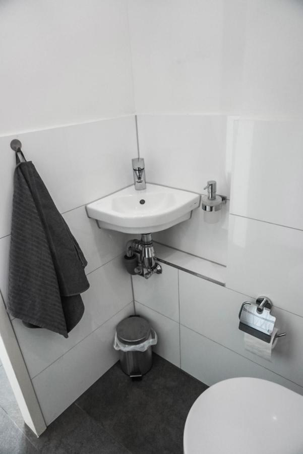 Neu Gebautes Apartment Mit Sonnenterasse In Der Naehe Vom Siebengebirge & Bonn Königswinter Екстериор снимка